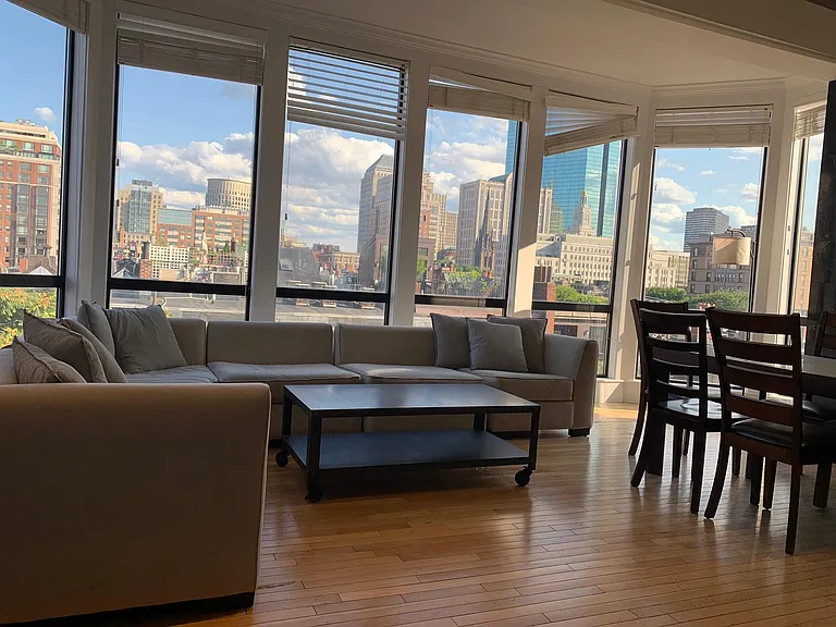 113 Beacon St #Penthouse 6 — Photo 3