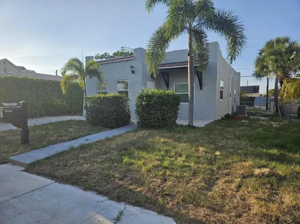 717 Selkirk Street, West Palm Beach, FL 33405