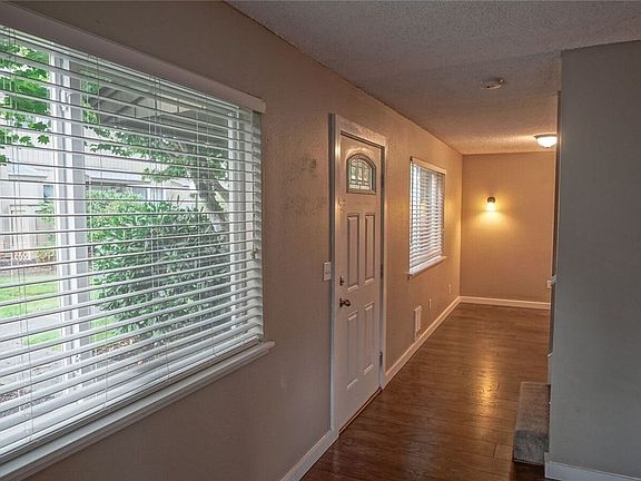 4th image of 6117 N 16th St APT L102