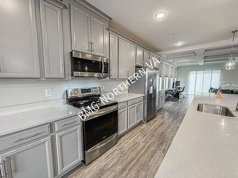 10336 Ratcliffe Trl — Photo 11