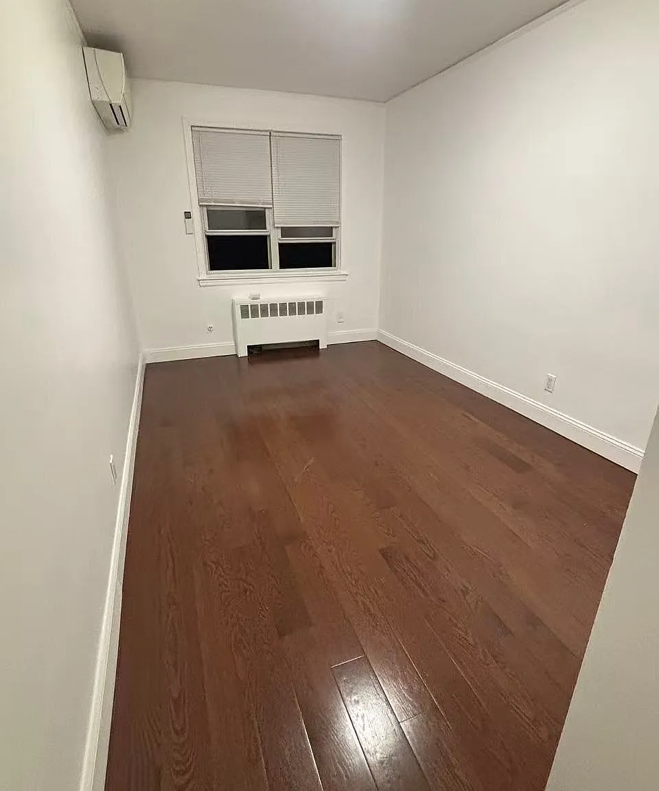 3 bed, 1.5 bath, $2,900 — Photo 3
