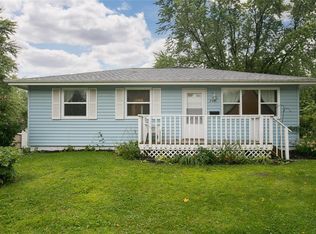 865 W 8th Ave, Marion, IA 52302