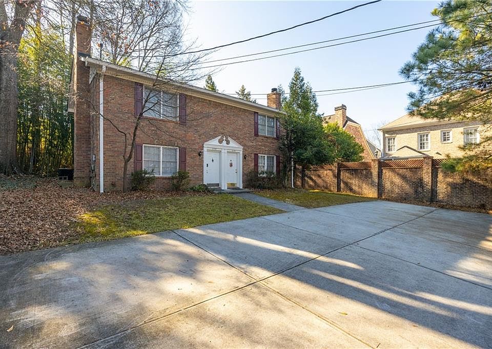 1st image of 2192 Colonial Dr NE