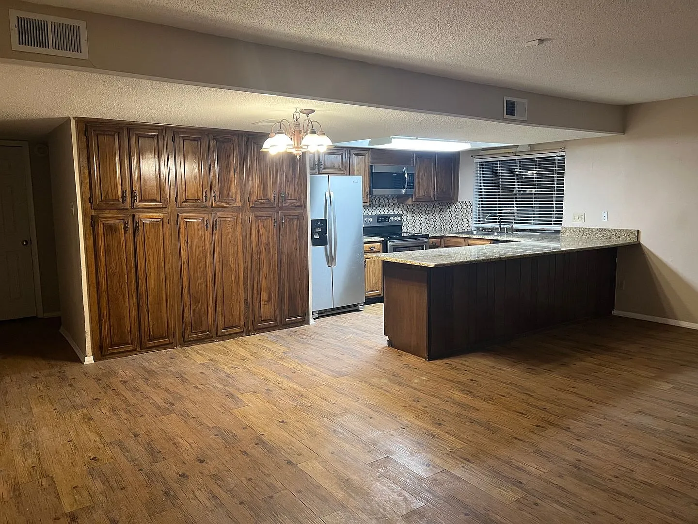 *Ready for Quick Move in* — Photo 3