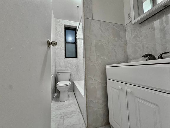 5th image of 500 W 150th St #2B