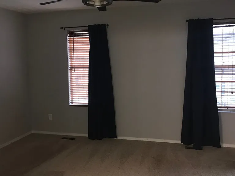 2952 Aspen Woods Entry — Photo 9