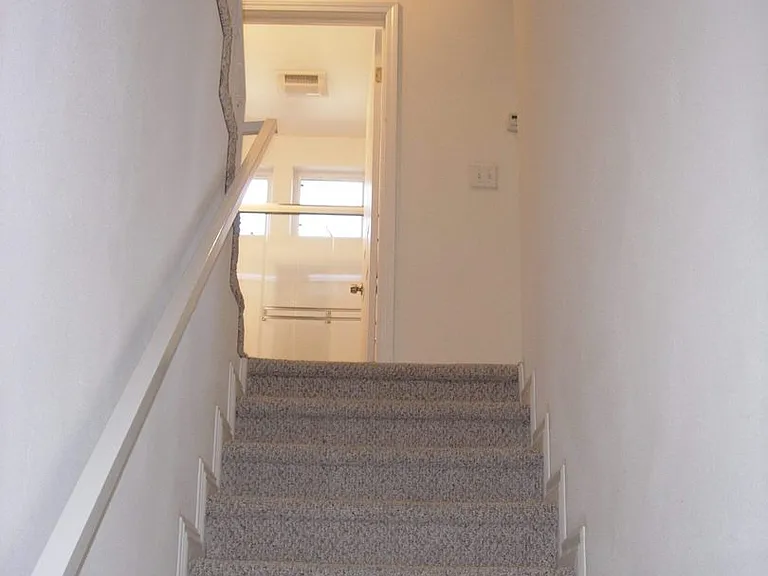 3336 Bagley Ave — Photo 8