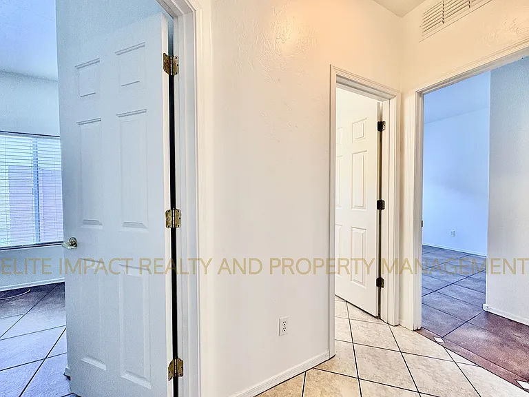1037 S Speckled Stone Way — Photo 15
