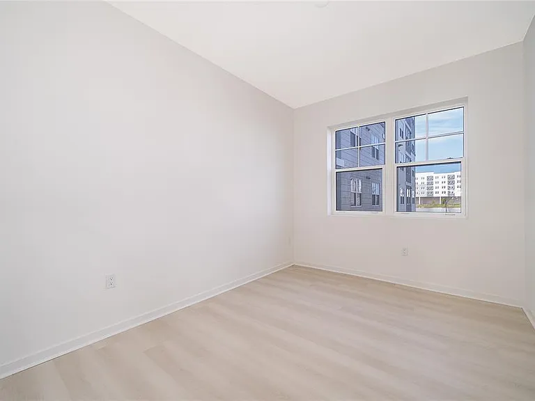5587 Millenia Park Blvd #113 — Photo 16