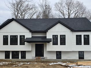 153 Benz St, Ansonia, CT 06401