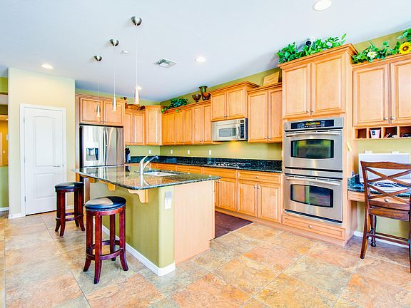 4th image of 9019 W Quail Track Dr