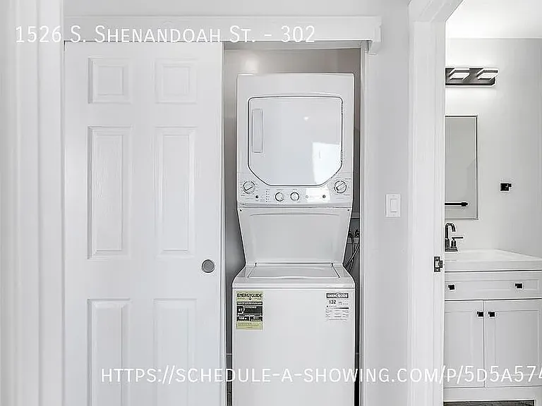 1526 S Shenandoah St #302 — Photo 8