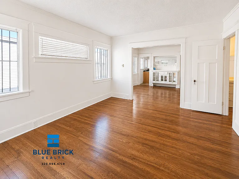 3510 White House Pl #3510 — Photo 4