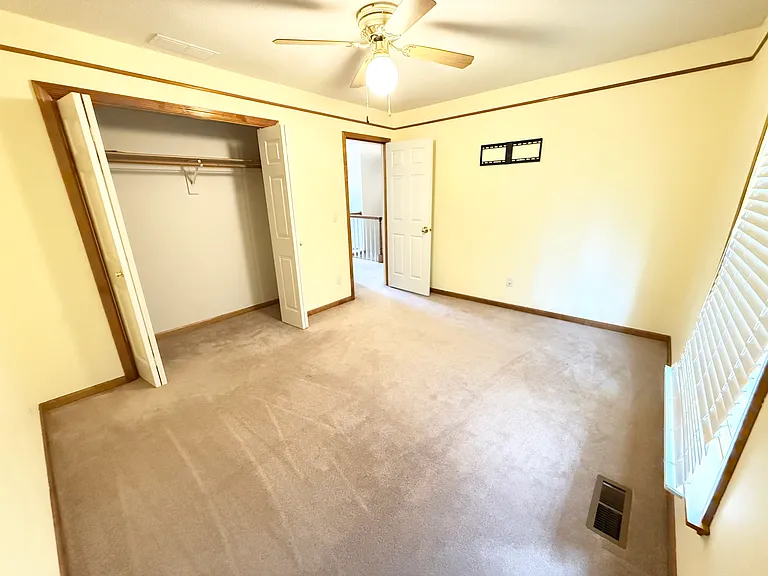 8257 N Woodland Ave — Photo 21