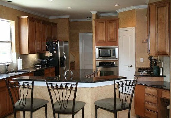 4th image of 2221 Lake Cove Way