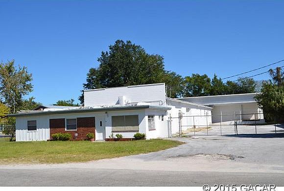 1st image of 2413 NE 19th Dr
