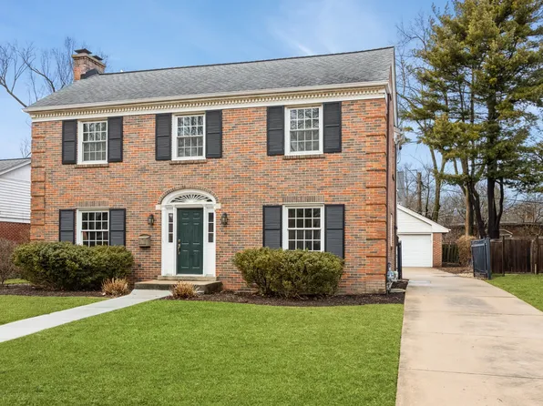 530 Dover Ave, La Grange Park, IL 60526