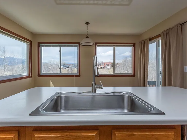 1130 Pond Side Dr — Photo 12