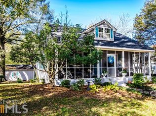 4 N Terrace Ave SE, Lindale, GA 30147