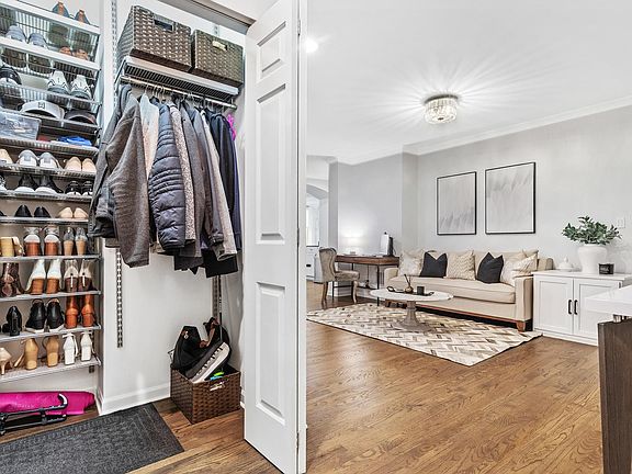 2nd image of 1426 N Orleans St APT 303