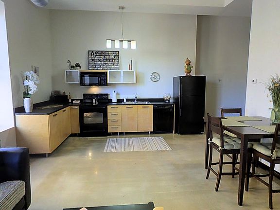 Great space for entertaining