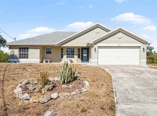 2369 NE 43rd Lane Cpe, Coral, FL 33909