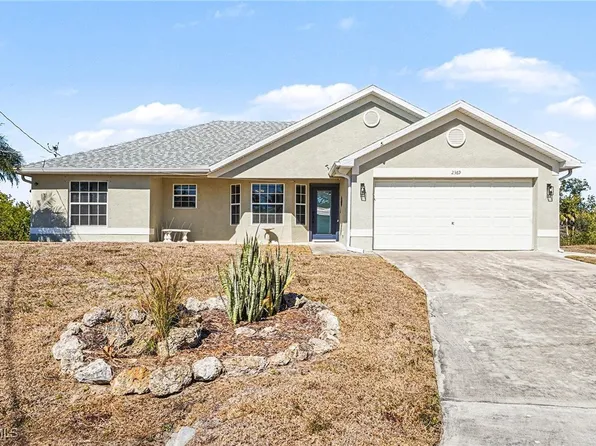 2369 NE 43rd Lane Cpe, Coral, FL 33909