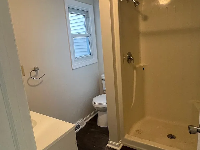 153 Cedar St — Photo 5