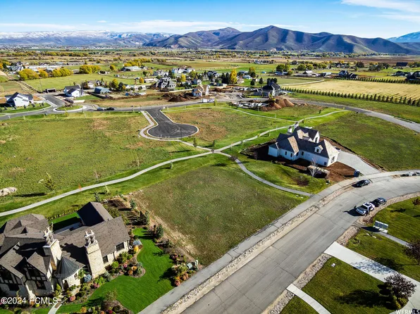 971 S Coldwater Way, Midway, UT 84049
