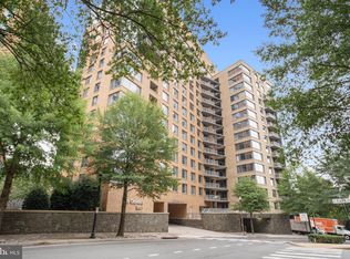 2001 15th St N APT 306, Arlington, VA 22201