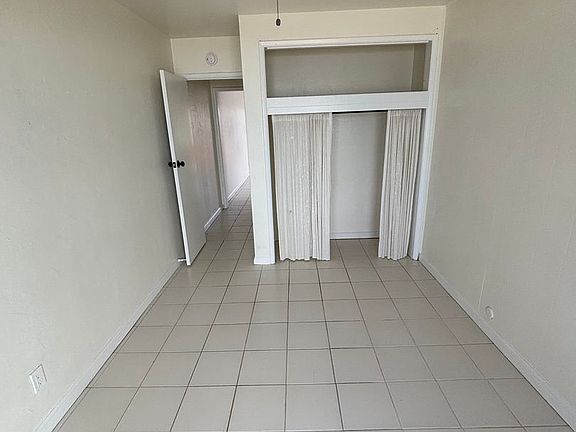 5th image of 4217 Oliver Ct APT 1