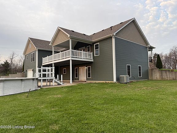 3rd image of 444 Wire Ln