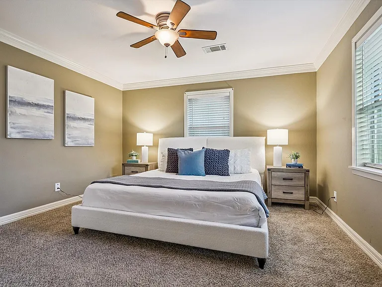 9813 Pine Lake Dr — Photo 13