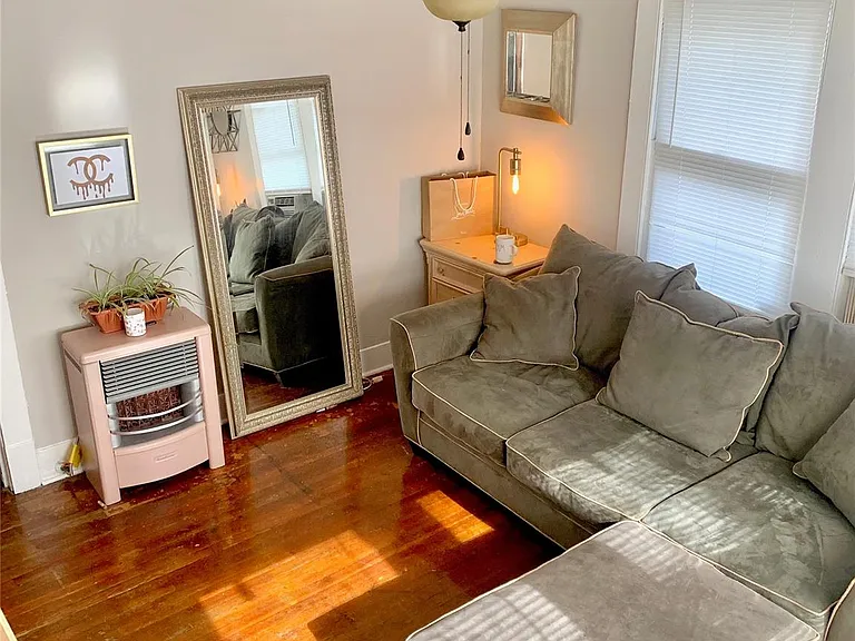 532 Cortlandt St #3 — Photo 8