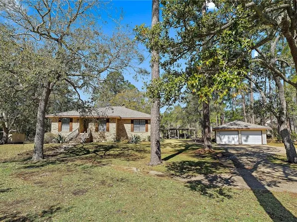 59231 Pine Bay Ln, Lacombe, LA 70445