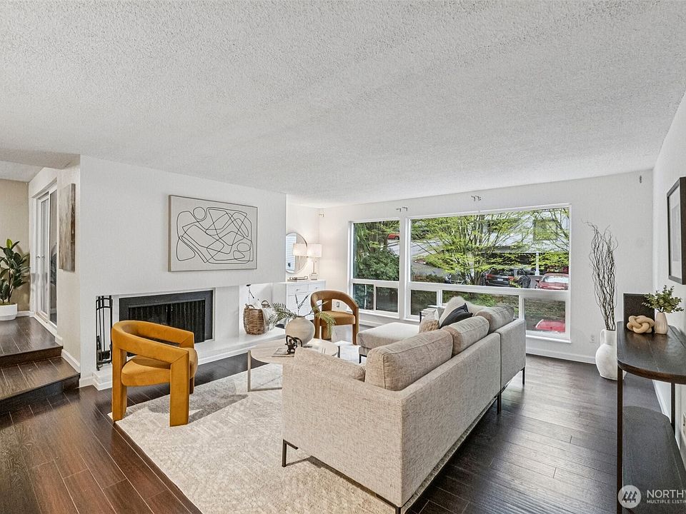 1st image of 2500 W Manor Place #217