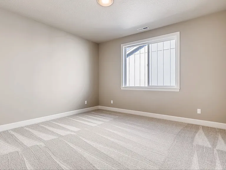 27775 SW Larkspur Ter — Photo 25