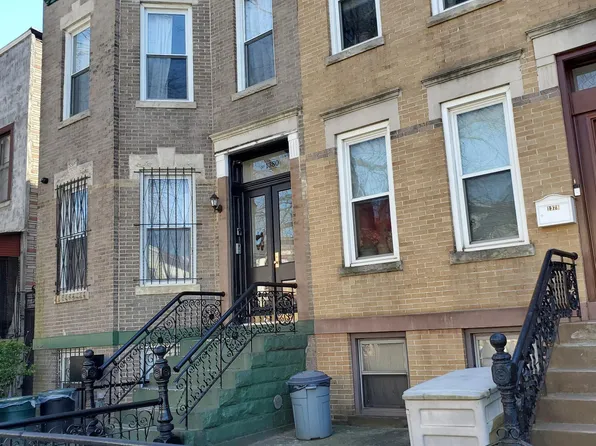 1380 Park Place image 1 of 10