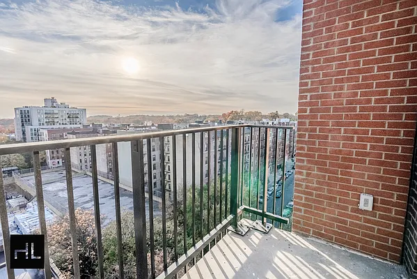 Rented by Highline Residential | media 41