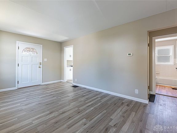 5th image of 4137 Ellery Ave