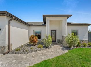 405 NW 10th St, Cape Coral, FL 33993