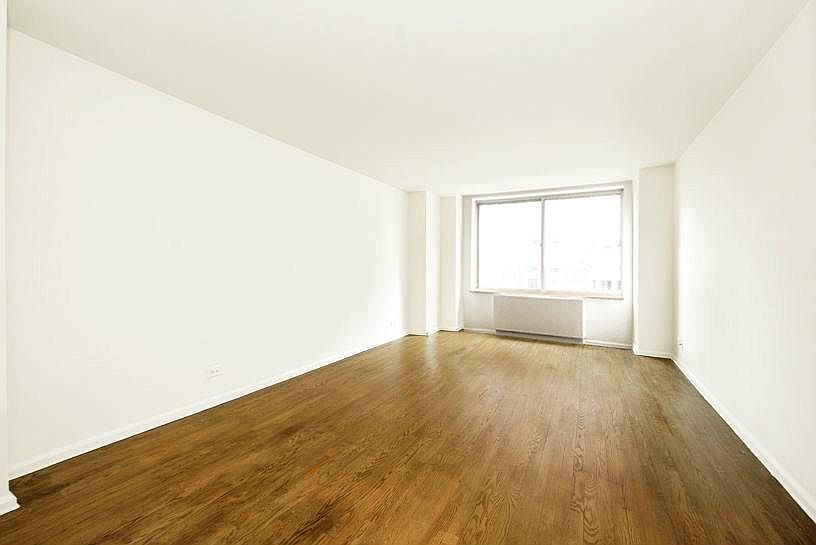 1st image of 250 W 90th St APT 5G