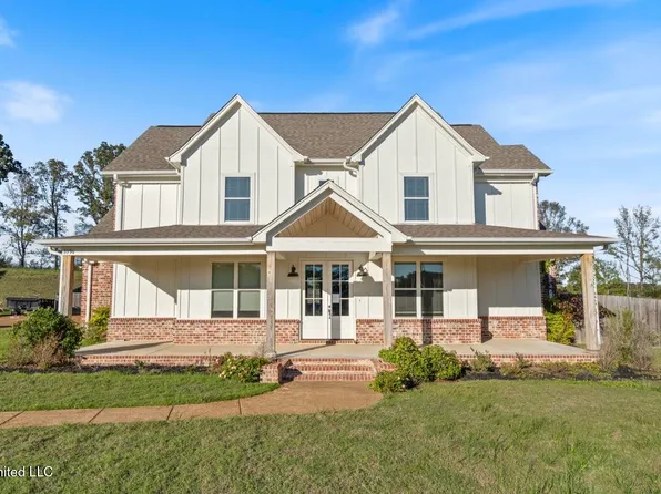 3794 Fossil Hill Dr N, Hernando, MS 38632