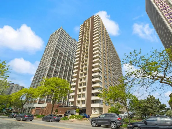 6157 N Sheridan Rd APT 3M, Chicago, IL 60660