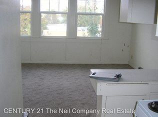 402 SE Jackson St APT 4, Roseburg, OR 97470