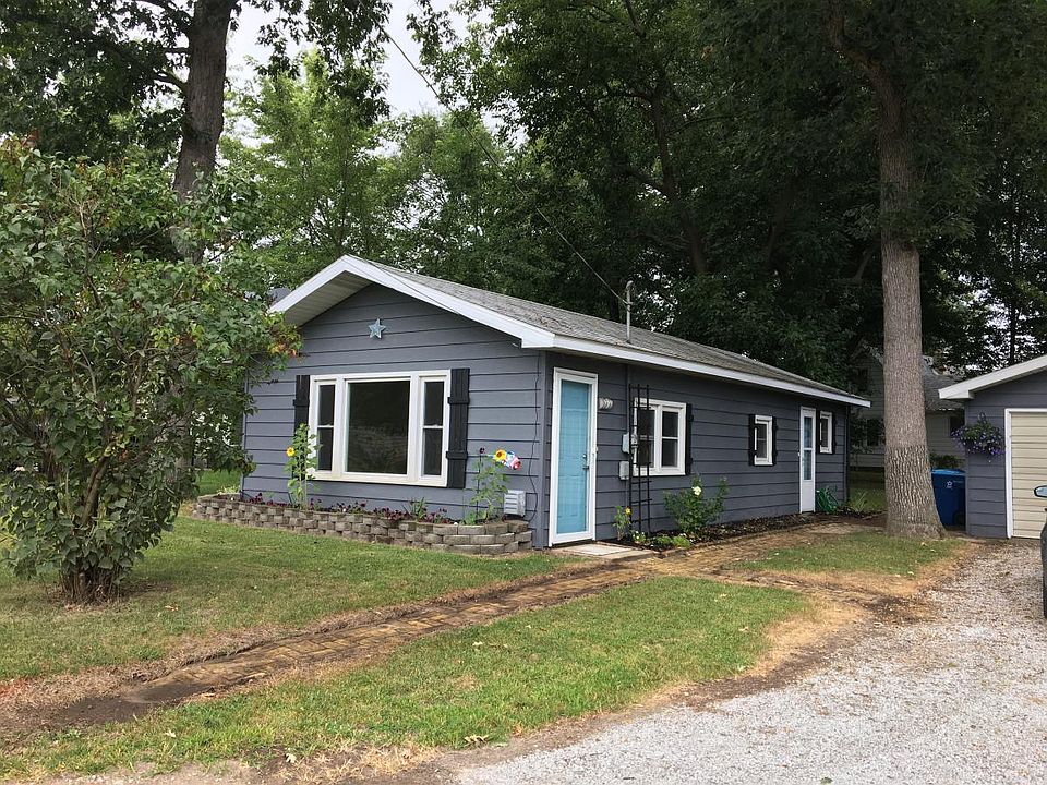 Koontz Lake House