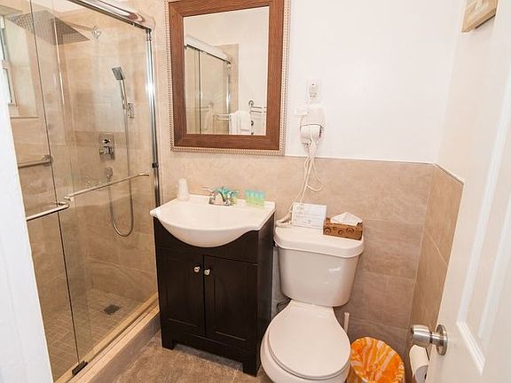 2nd image of 4628 N Ocean Dr
