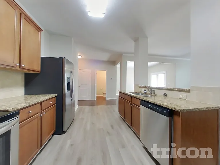 223 Madison Ave — Photo 5