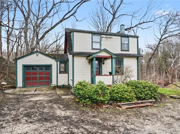 6184 Riverview Rd, Peninsula, OH 44264