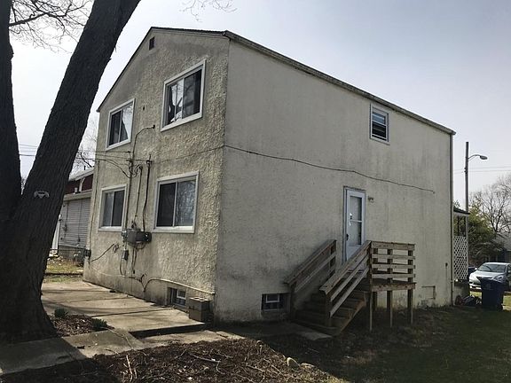 3rd image of 2386 Velma Ave #2386